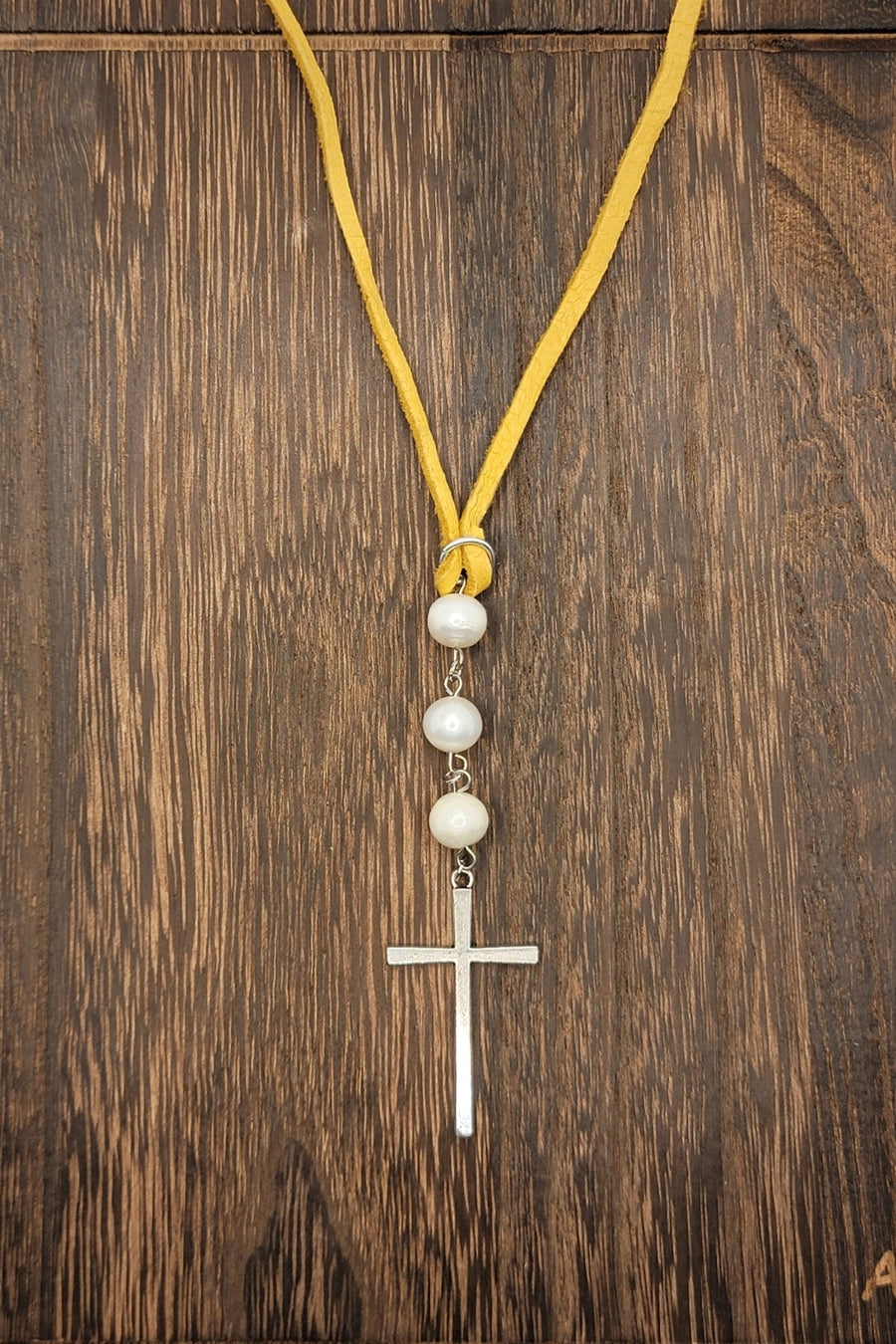 Sunday Pearls Necklace - Handmade